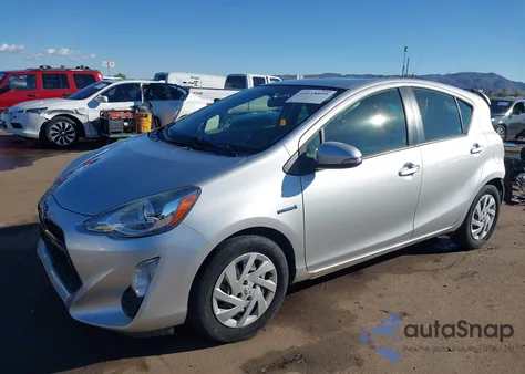 2015 Toyota Prius C Two из США, поврежденный, VIN JTDKDTB32F1110461